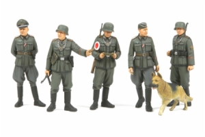 1:35 WWII GER. FIELD MP SET