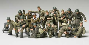 1/48 WWII RUSSIAN INFANTRY & T