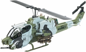 1:48 AH-1W SUPERCOBRA (AI)