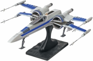 RESISTANCE X-WING FIGHTER