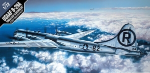 1:72 B-29A ENOLA GAY &